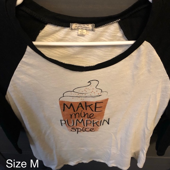 3/4 sleeve top - Picture 1 of 1